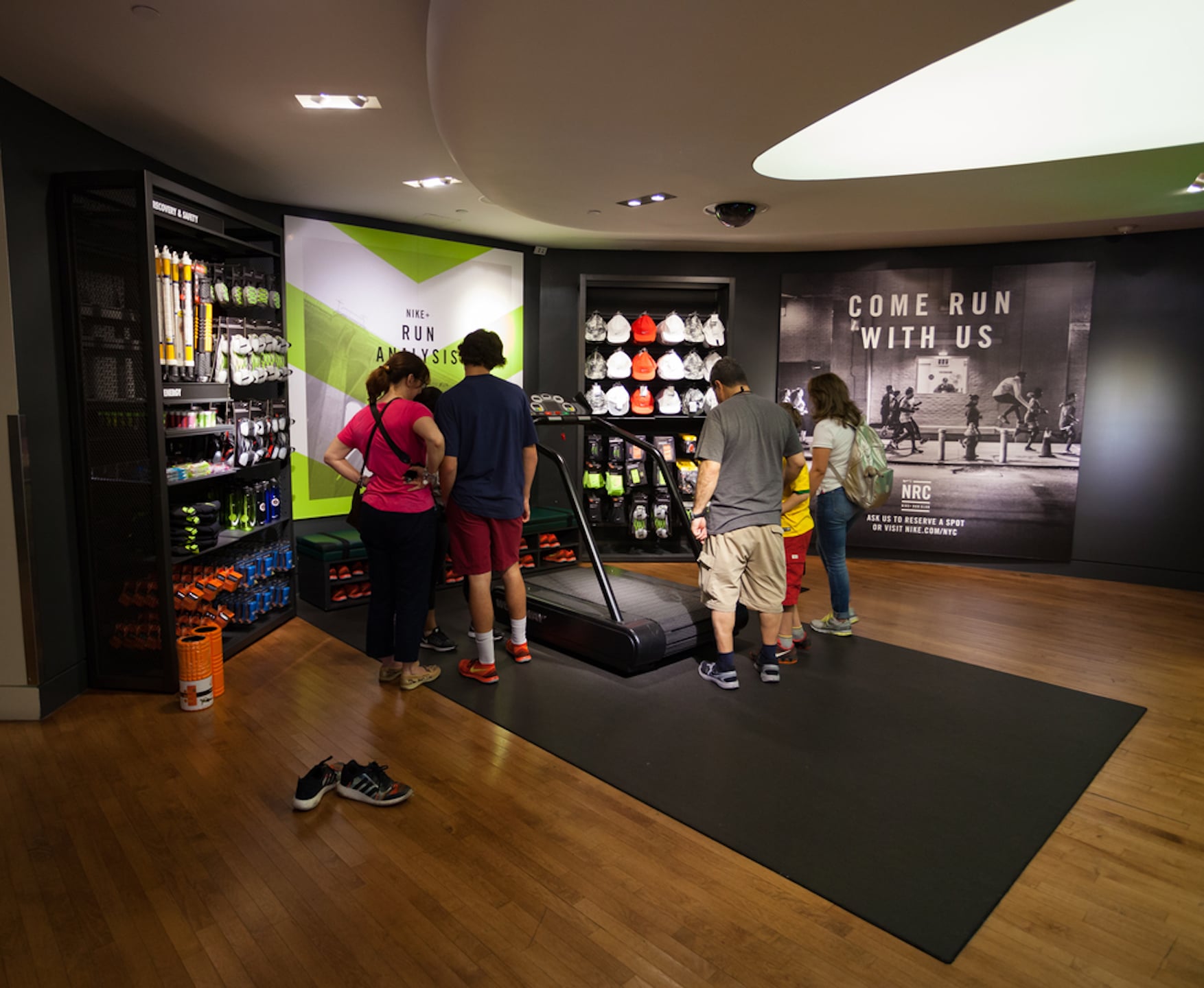 largest nike store in the world