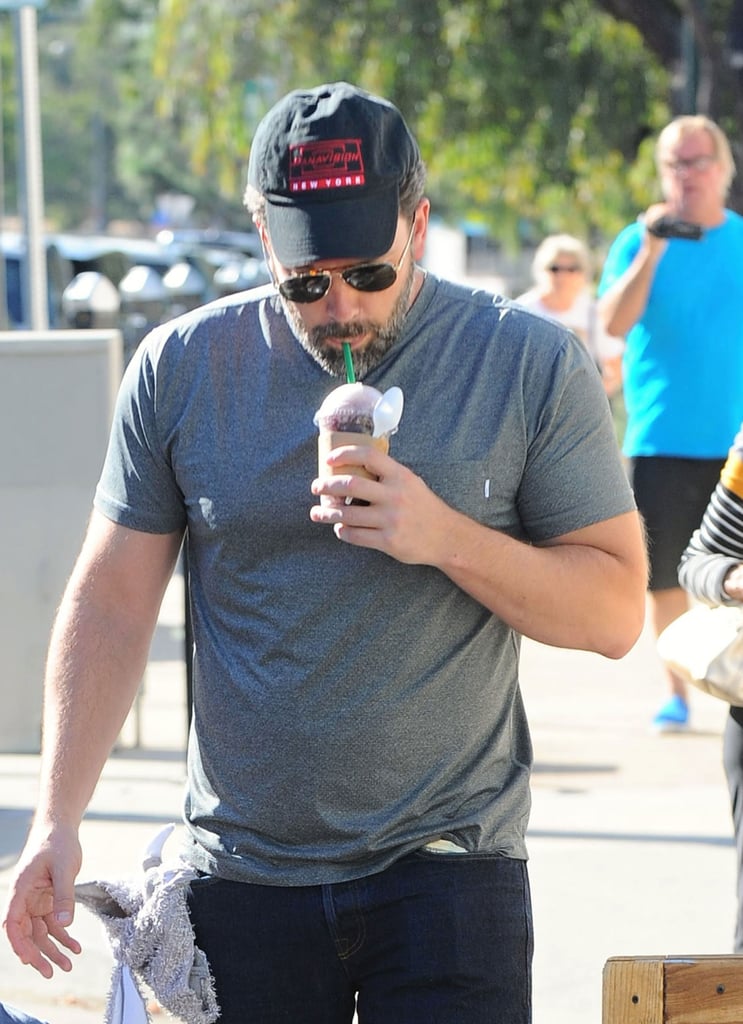 Ben Affleck Farmers Market Pictures October 2015