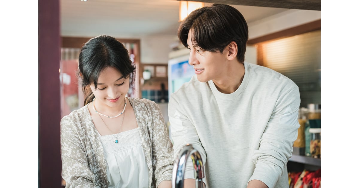 Lovestruck in the City, Season 1 New Netflix Original TV Shows in December 2020 POPSUGAR