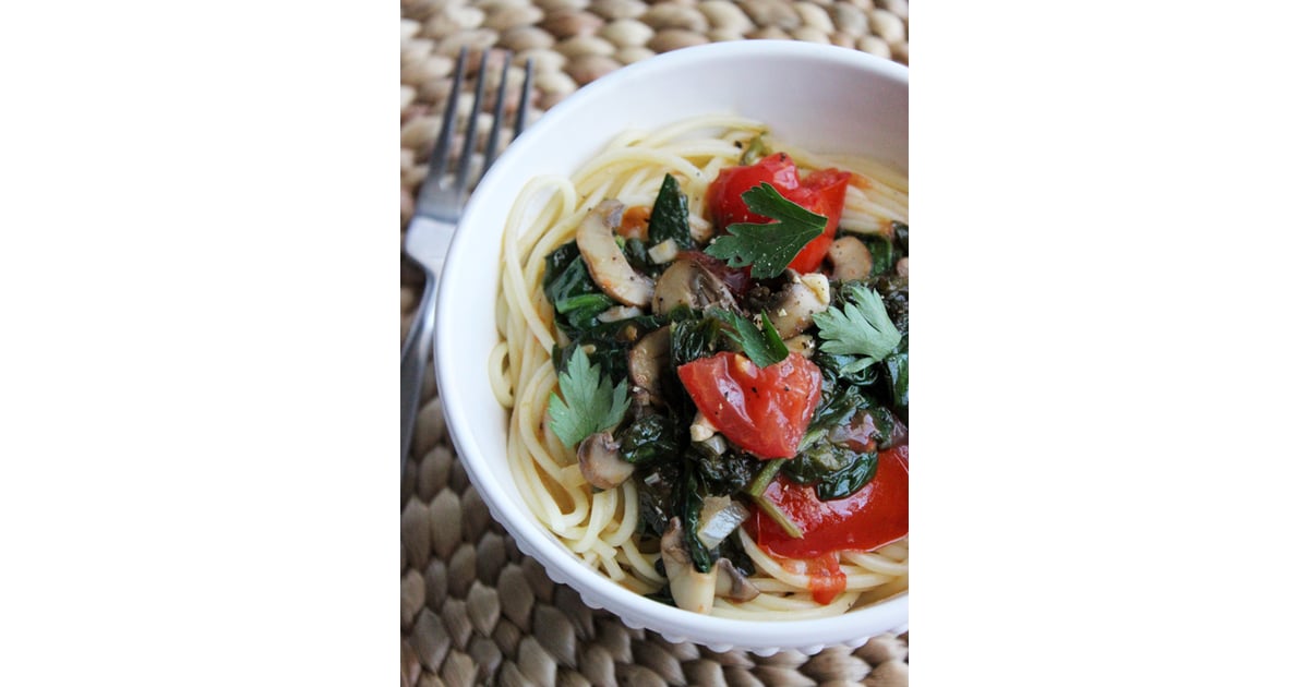 Spaghetti With Spinach in a White Wine Garlic Sauce Vegan Pasta
