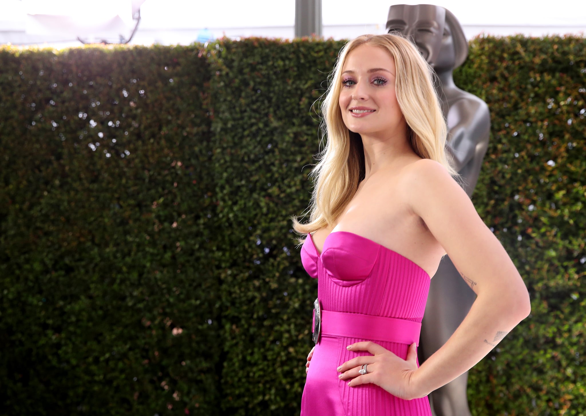 Fashion, Shopping & Style, I'm Not Even Looking at Joe Jonas in His Tux  When Sophie Turner Is Wearing This Hot Pink Gown