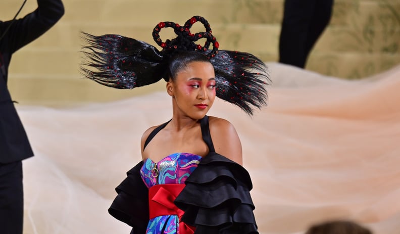 NEW YORK, NEW YORK - SEPTEMBER 13: Naomi Osakaarrives to the 2021 Met Gala Celebrating In America: A Lexicon Of Fashion at Metropolitan Museum of Art on September 13, 2021 in New York City. (Photo by James Devaney/GC Images)