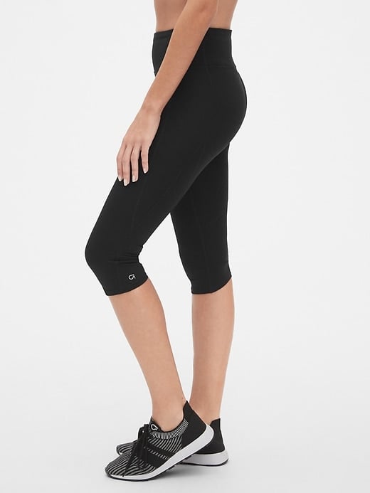 Gap GapFit Crop Leggings in Sculpt Compression