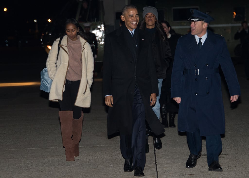 The Obama Family Flying to Hawaii Dec. 2016