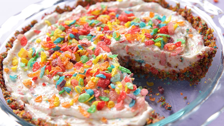 Fruity Pebbles No-Bake Cheesecake