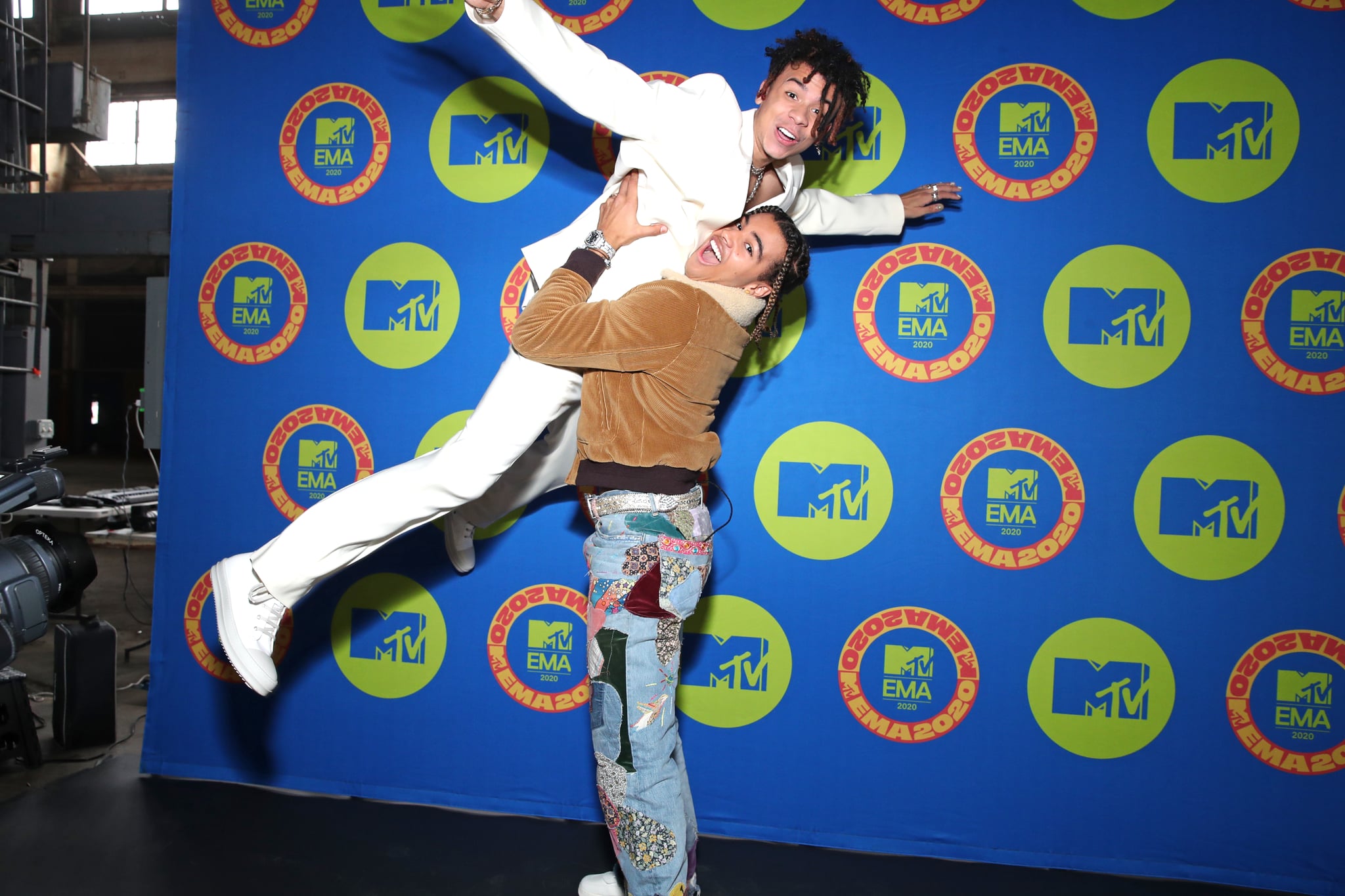 Iann Dior And 24kgoldn At The Mtv Emas 2020 Best Pictures From The 2020 Mtv Europe Music Awards Popsugar Australia Entertainment Photo 22 Gold is a precious metal that has been used throughout history as both a currency and a store of value. iann dior and 24kgoldn at the mtv emas