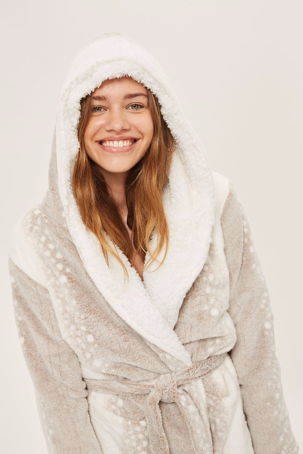 Robe Gifts 2017 POPSUGAR Family