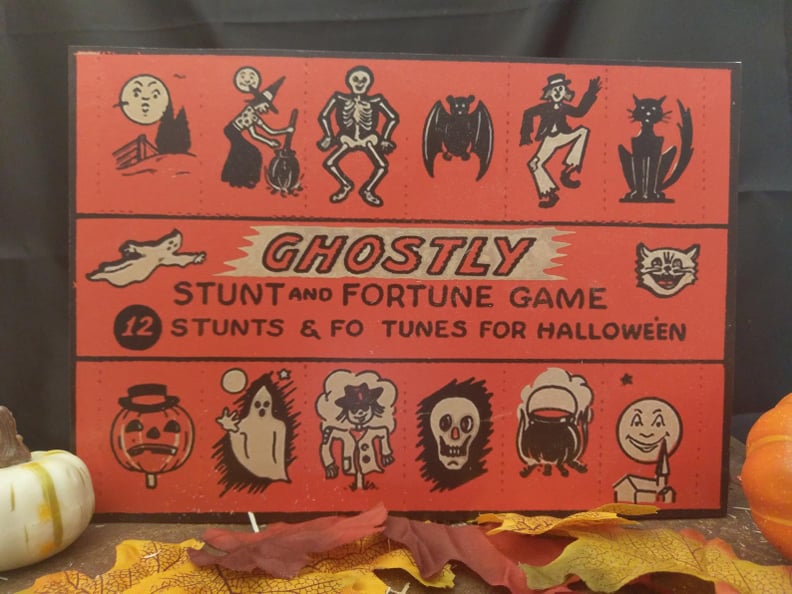 Retro Halloween Ghostly Fortune Game Box Cutout