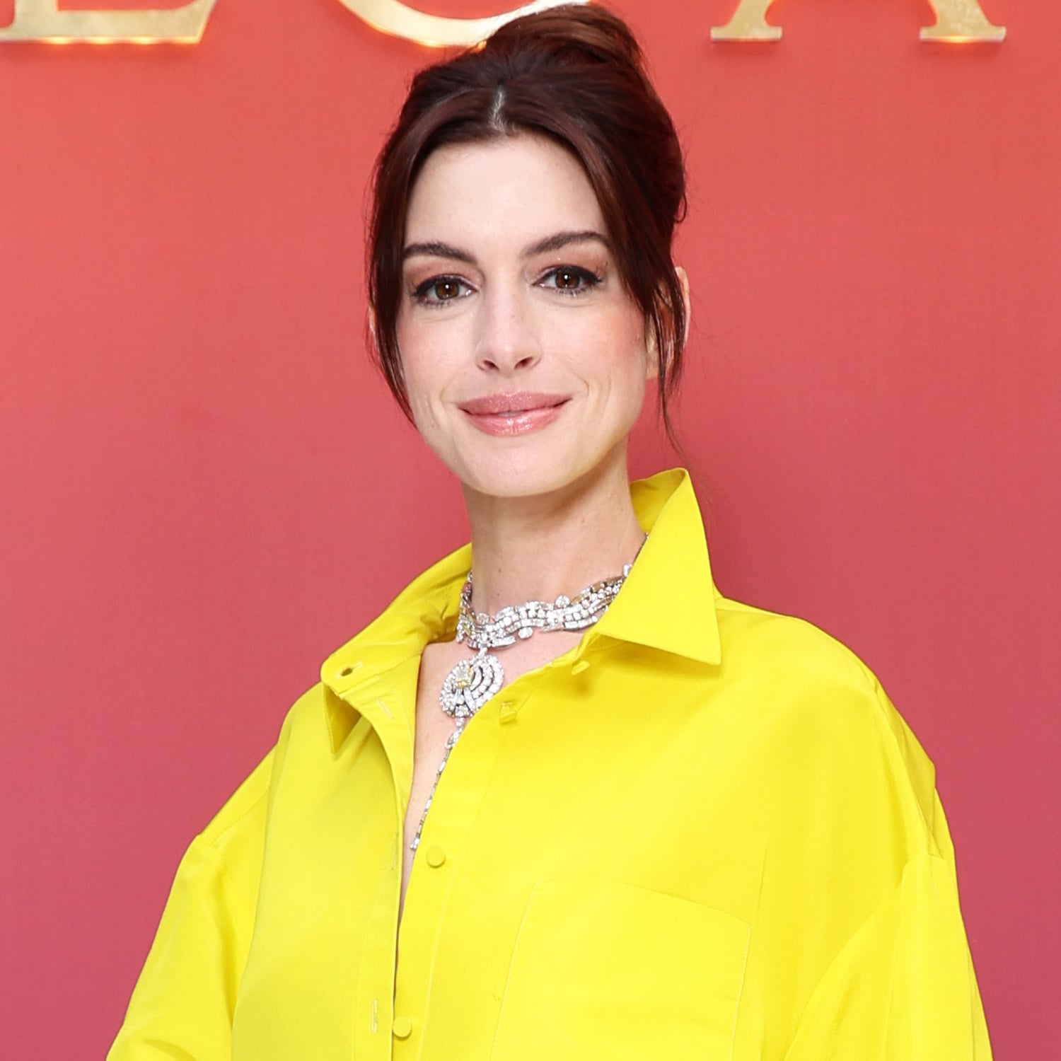 Anne Hathaway's Yellow Valentino Outfit at the Bulgari Show | POPSUGAR  Fashion