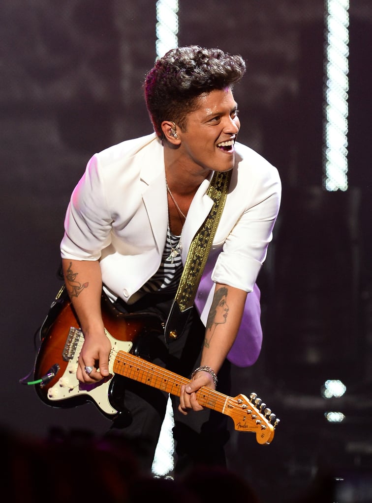 Sexy Bruno Mars Pictures Popsugar Celebrity Photo 14 3966