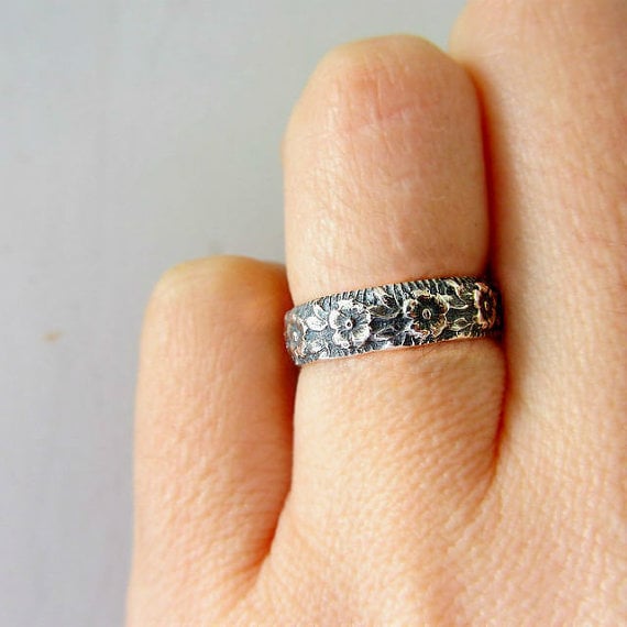 Flower Engagement Ring 36 26 Stunning Engagement Rings That