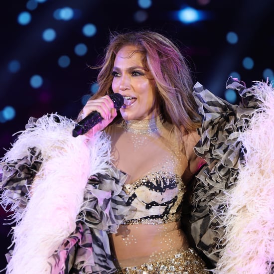 Watch Jennifer Lopez Sing Karaoke at Bar on Italian Holiday