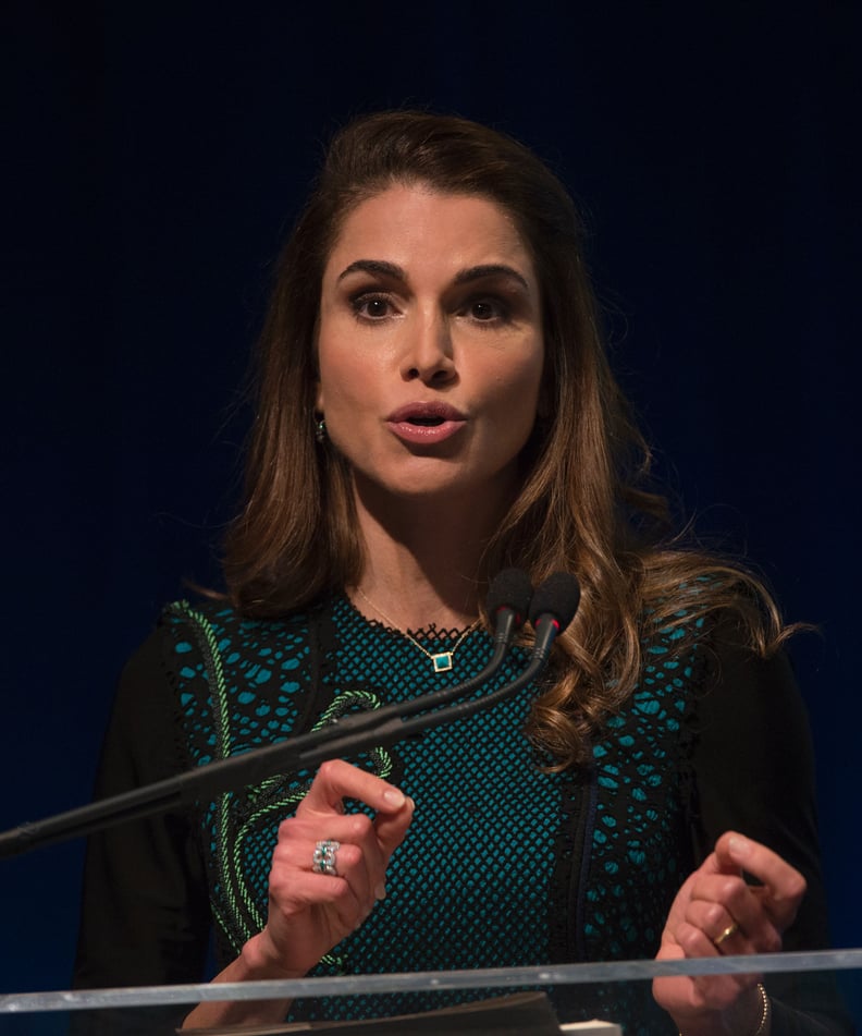 That's Queen Rania's Choice Too, Only She Loves a Pop of Color