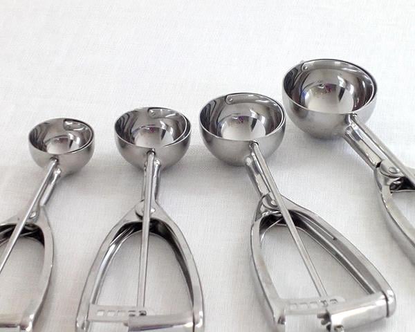 Stainless Steel Scoopers