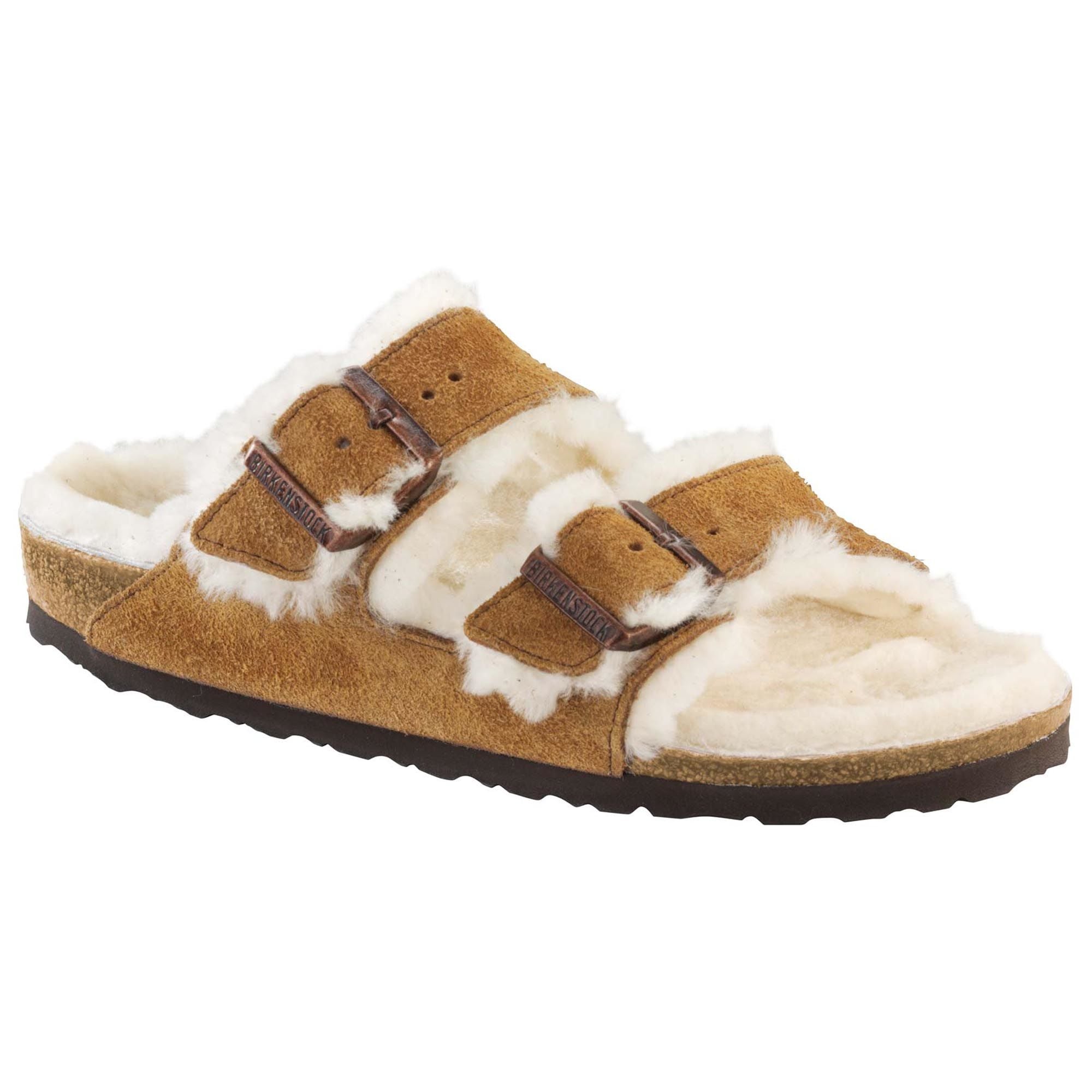 Emily Ratajkowski s Furry Birkenstocks POPSUGAR Fashion