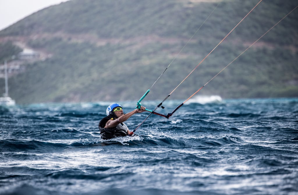 Barack Obama Kitesurfing in the Caribbean 2017 Pictures POPSUGAR