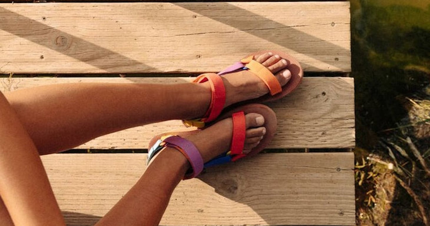 Nike hiking clearance sandals womens