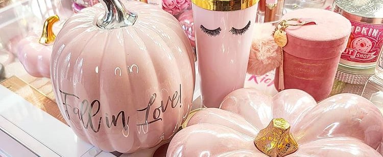 HomeGoods Is Selling Pink Pumpkin Halloween Decorations