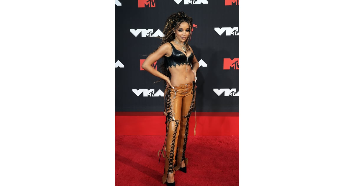 Tinashe at the 2021 MTV VMAs MTV VMAs 2021 See the Best Red Carpet