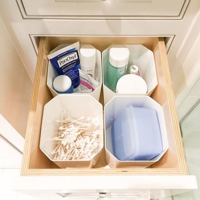 How to Organize Your Bathroom