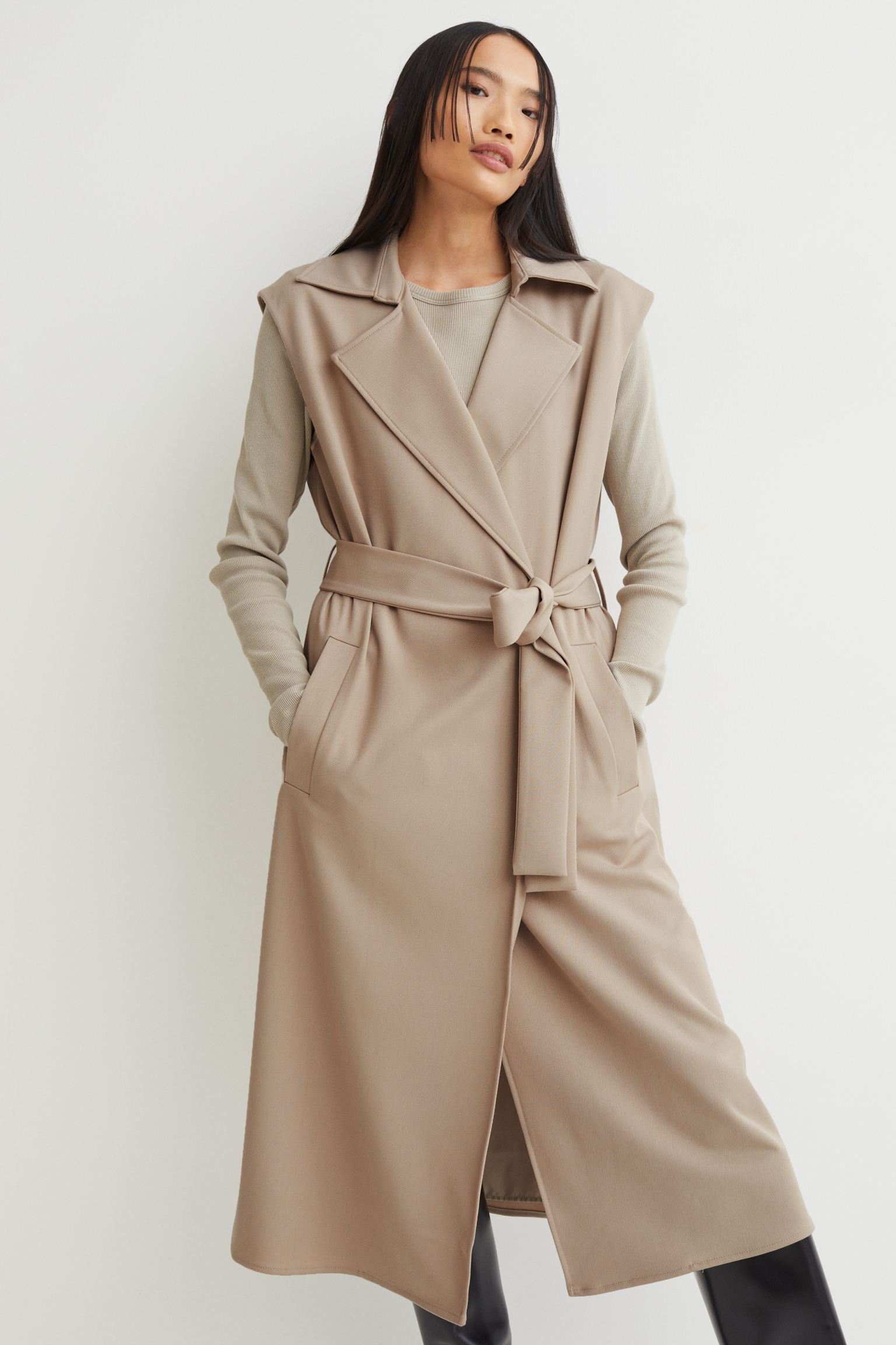 For a Sleeveless Trench Coat: Knee-length Jacket Dress | These 23