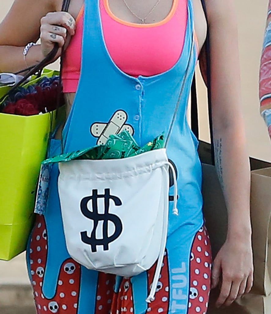 Miley Cyrus Not Wearing Engagement Ring With Liam Hemsworth