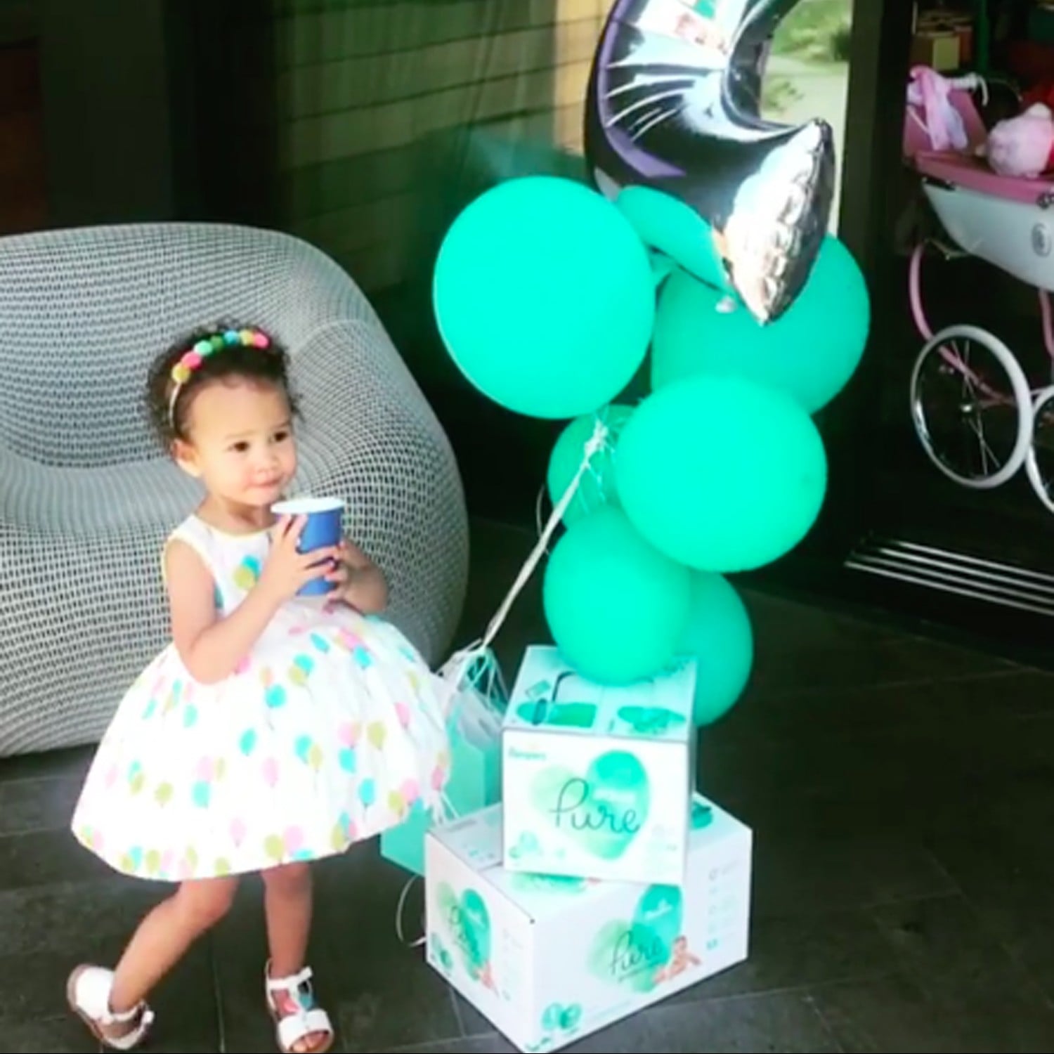 Chrissy Teigen And John Legend Celebrate Luna S Birthday Popsugar Celebrity