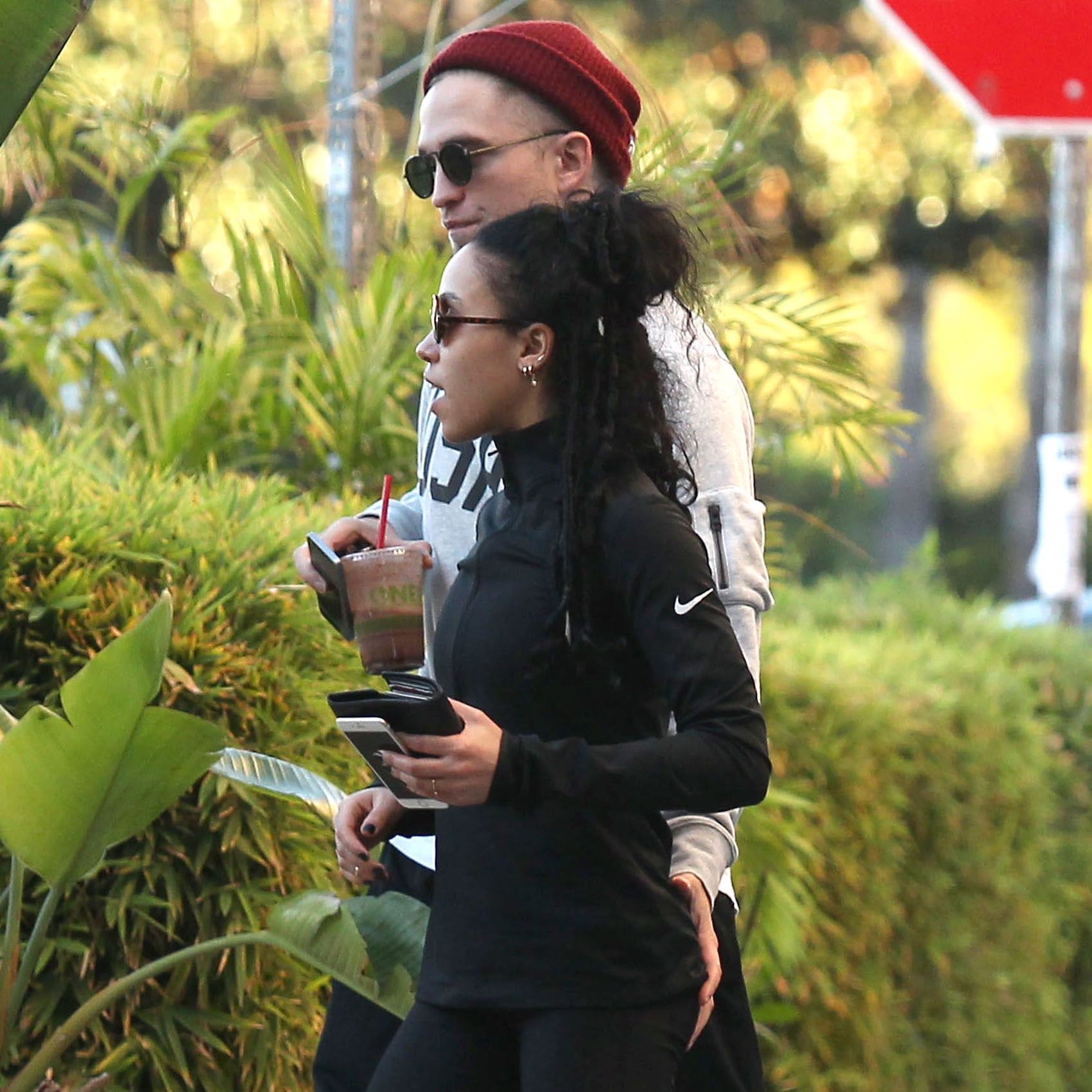 Robert Pattinson Touches Fka Twigs S Butt Pictures Popsugar Celebrity
