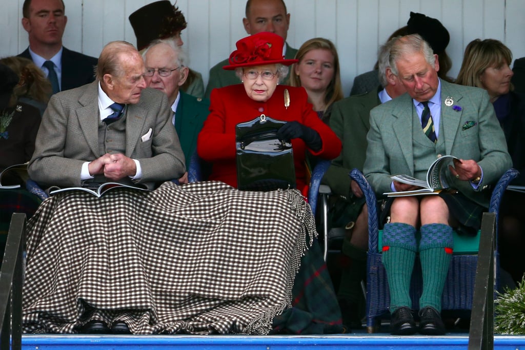 What Does Queen Elizabeth II Carry in Her Purse? POPSUGAR Celebrity