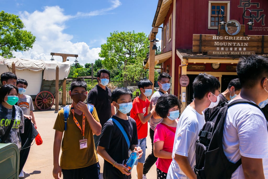 Pictures of Hong Kong Disneyland Reopening Amid Coronavirus