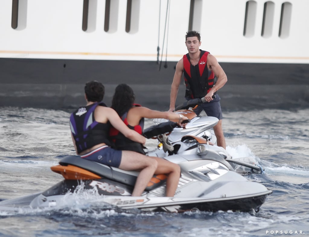 When Zac Efron and Michelle Rodriguez weren't making out on their European adventure, they had plenty of fun times on the open sea in Ibiza, Spain.