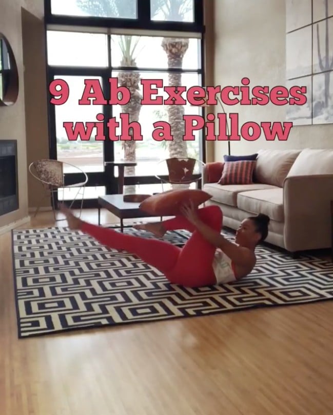 All You Need For This Celebrity Trainer's Killer Ab Workout Is a Pillow