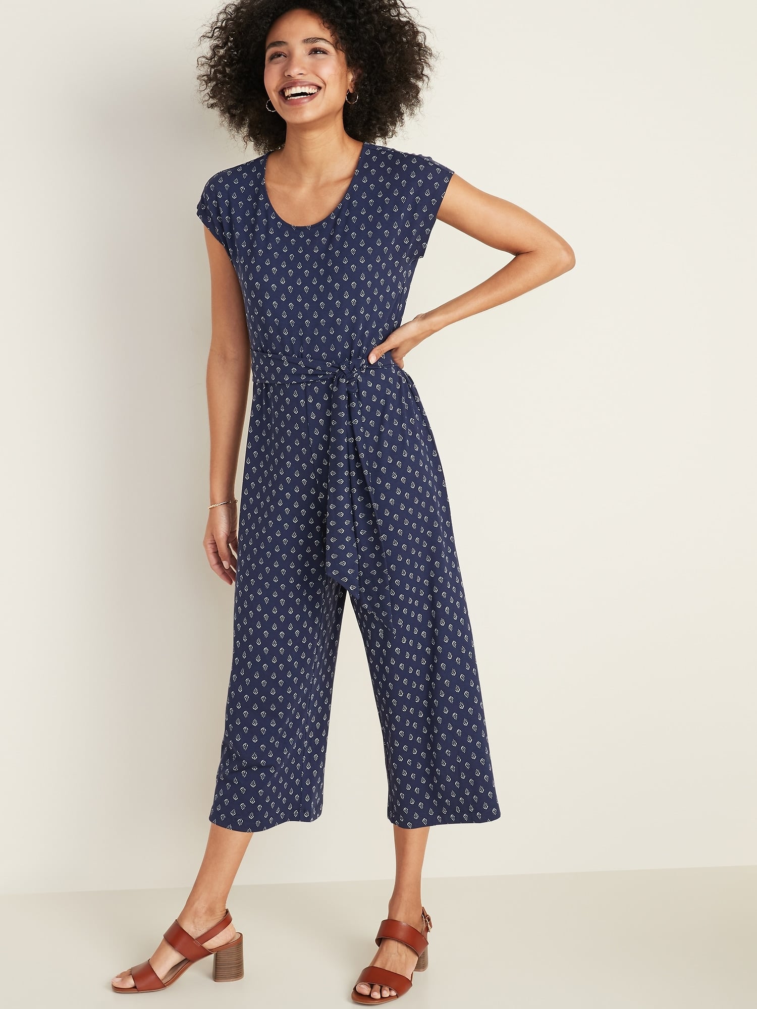 tie belt jumpsuit
