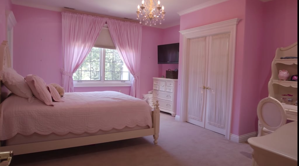 His daughter Sophia's room is my childhood dream. The pink chandelier might be the cutest part!
