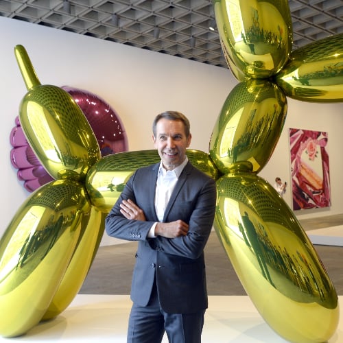 Jeff Koons Balloon Dog in Fashion