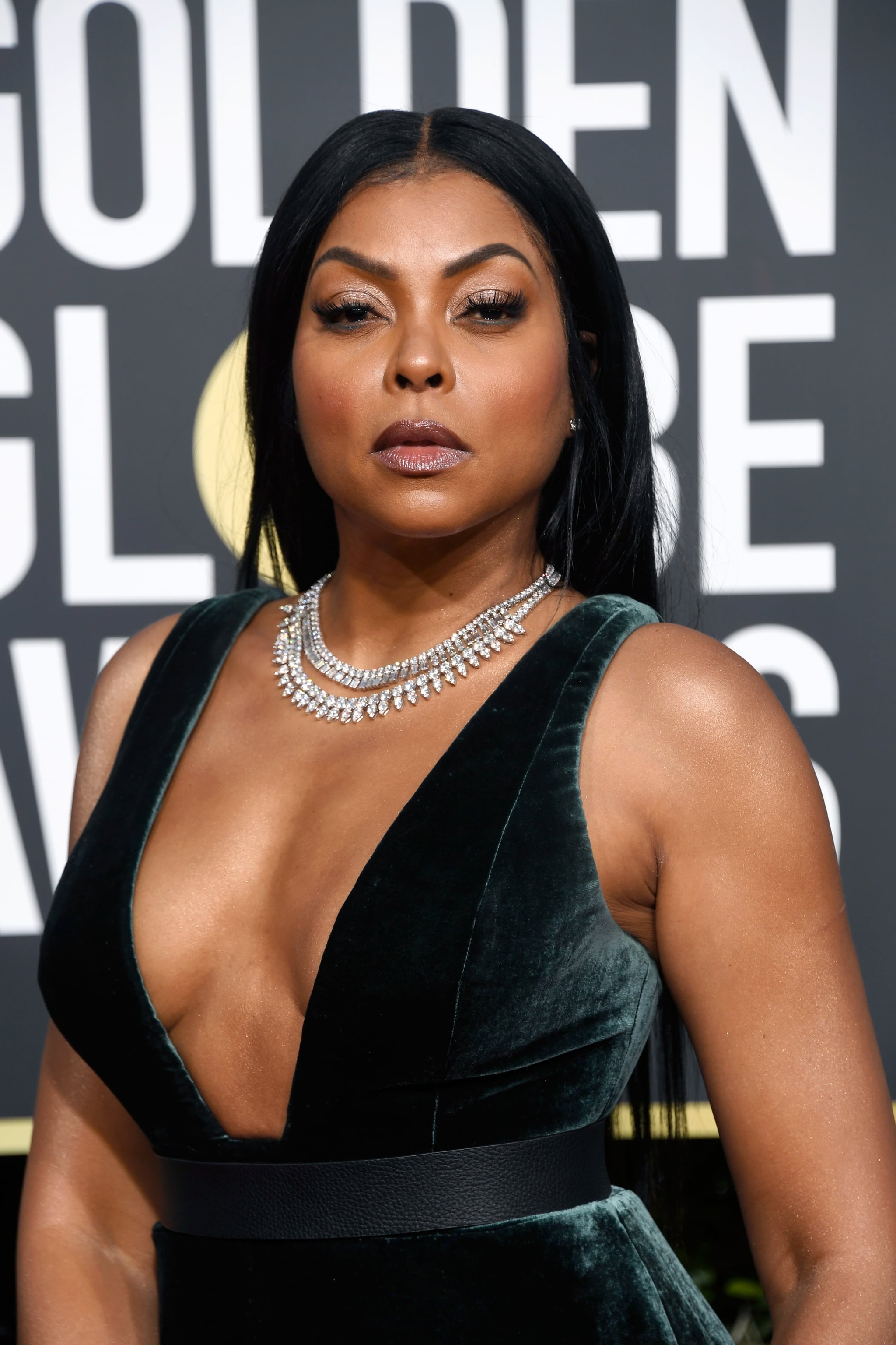 Celebs cleavage golden globes 2019