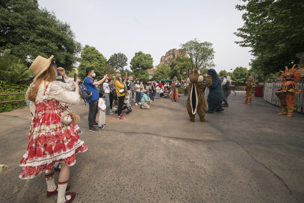 Pictures of Shanghai Disneyland Reopening After Coronavirus