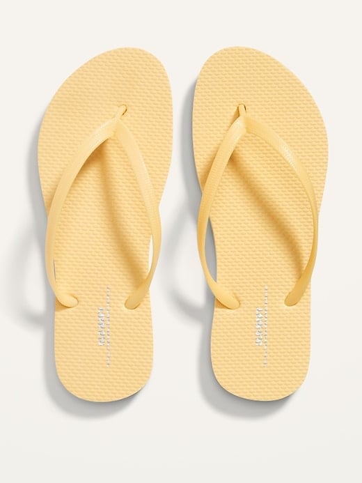 Best Flip Flops: Old Navy Flip-Flop Sandals | 18 Statement Sandals That'll  Get You in the Spring Spirit | POPSUGAR Fashion Photo 6