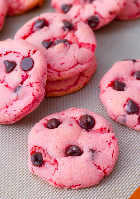 Strawberry Chocolate Chip Cookies