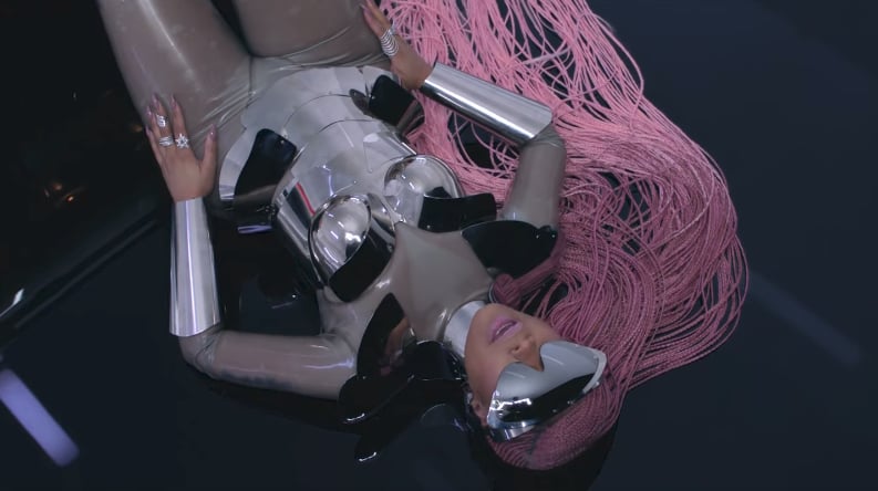 Nicki Minaj's "Motorsport" Pink Braids POPSUGAR Beauty Nicki Minaj's "Motorsport" Pink Braids POPSUGAR Beauty