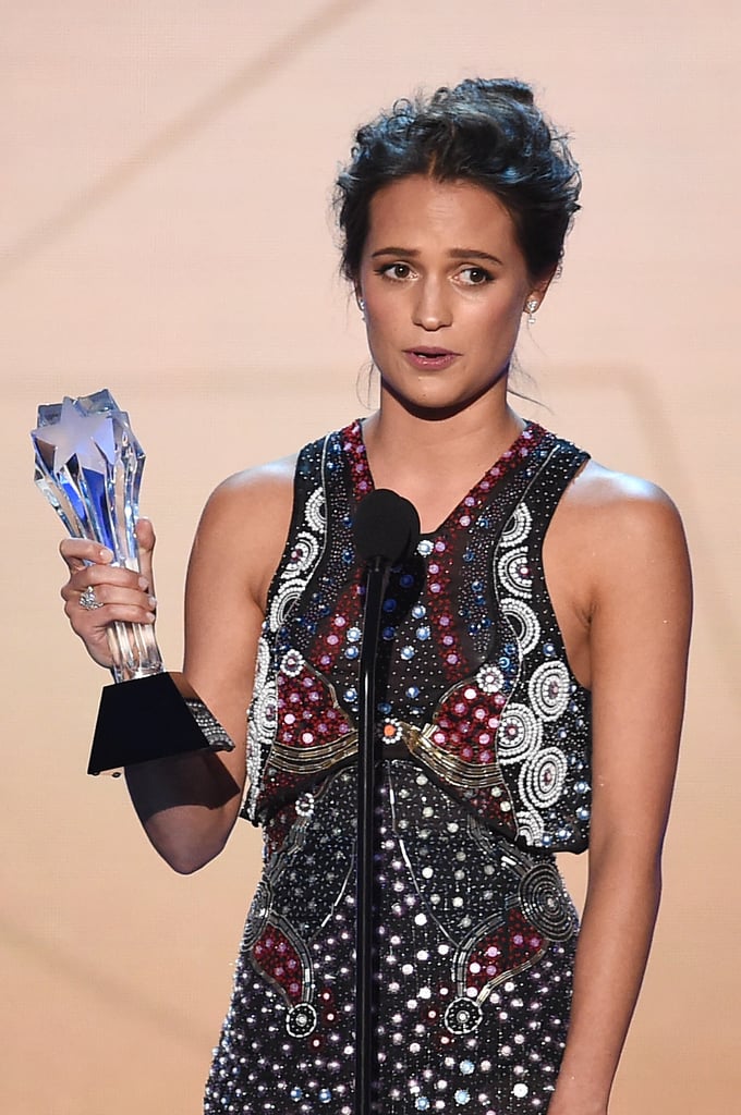 Alicia Vikander's Dress at Critics' Choice Awards 2016