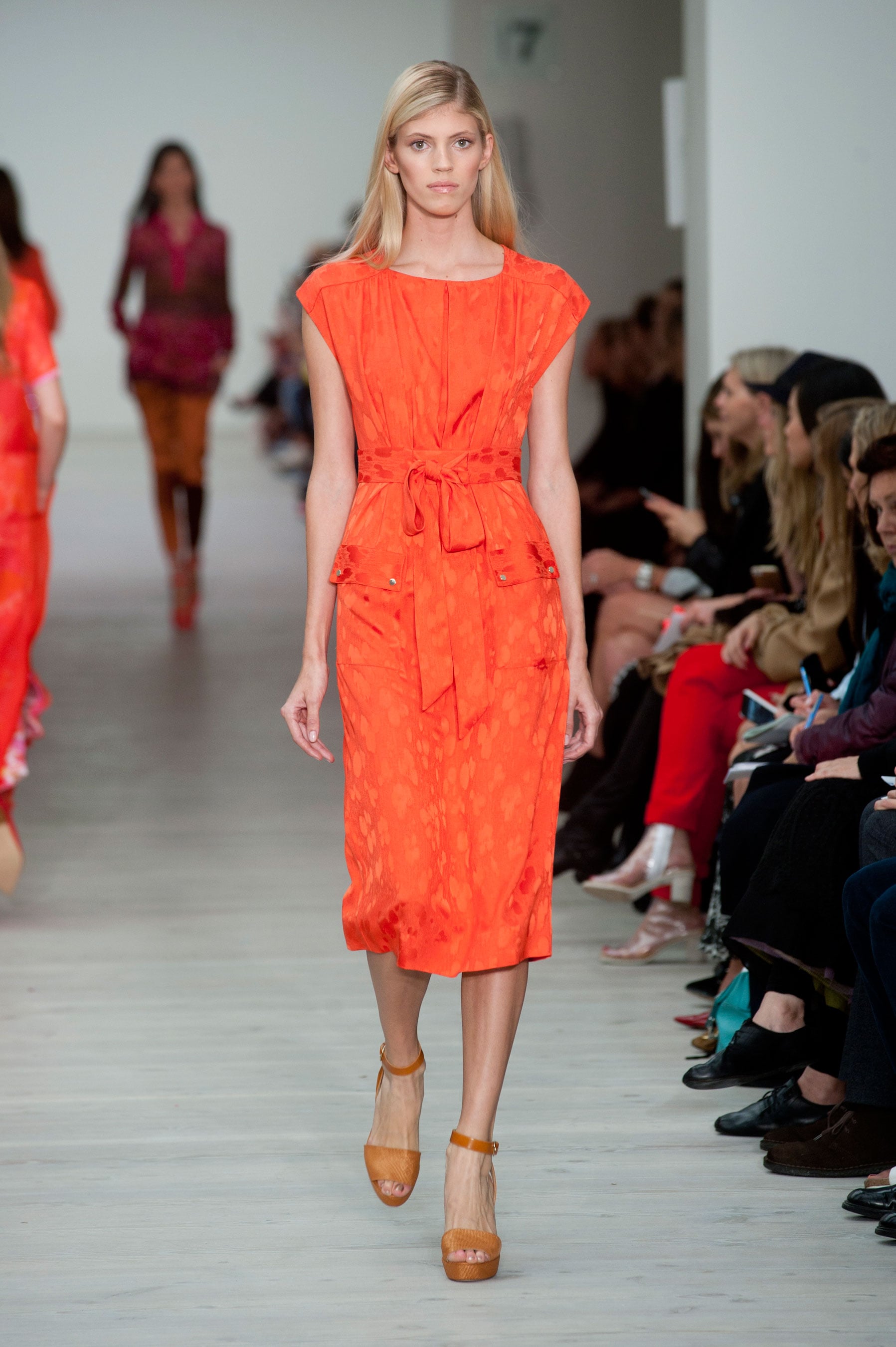 Embracing Colour. How to Wear Orange This Spring. — WOAHSTYLE