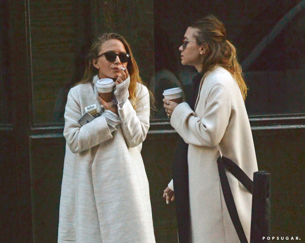 Mary-Kate and Ashley Olsen Smoking in NYC 2015 Pictures