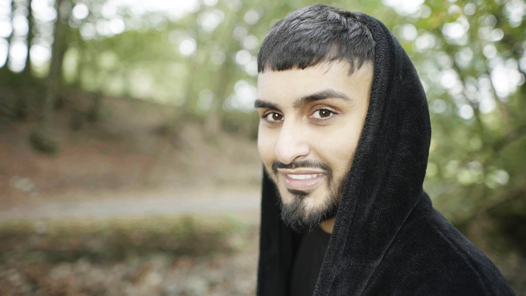 26-Year-Old Amir from Manchester