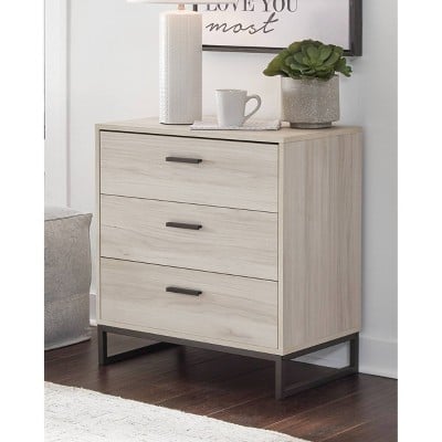 Signature Design by Ashley Socalle 3 Drawer Chest (Natural) | Best ...