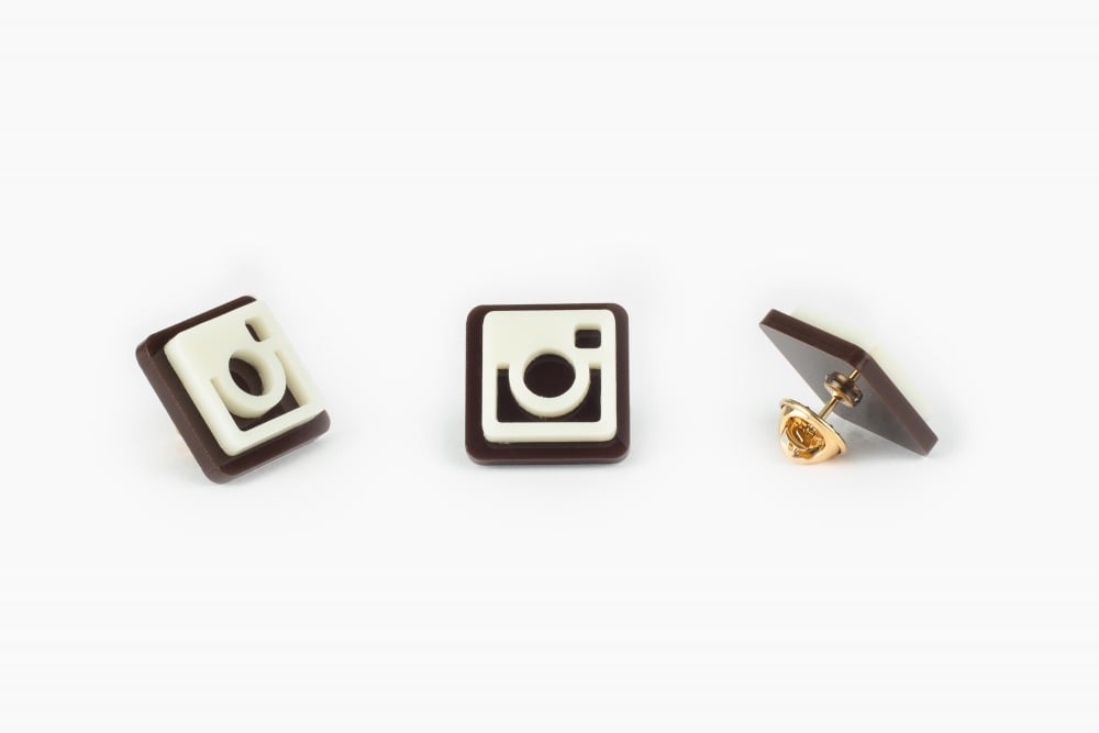 Fun photo-app pins