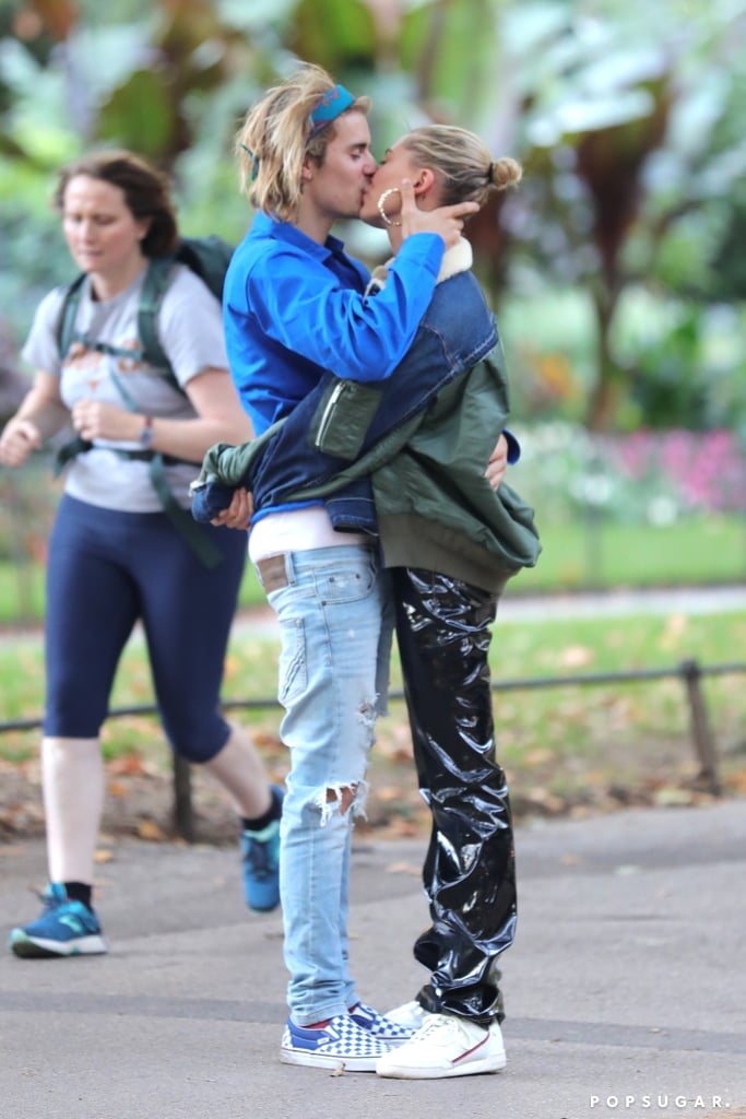 Justin Bieber and Hailey Baldwin Kissing September 2018