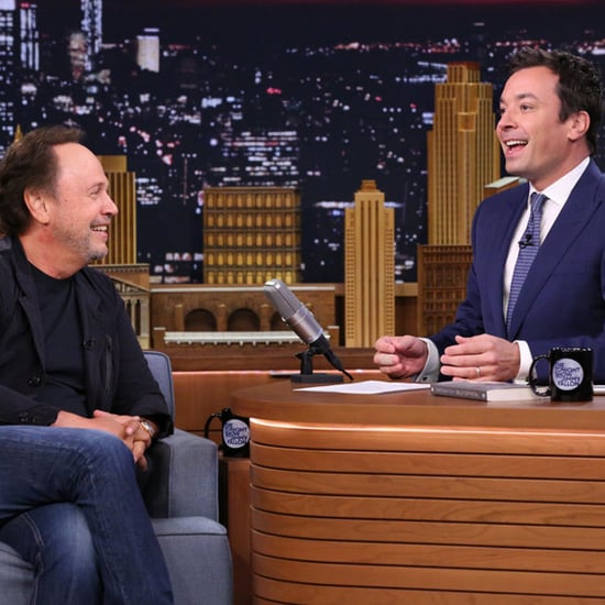 Billy Crystal Remembers Robin Williams on The Tonight Show