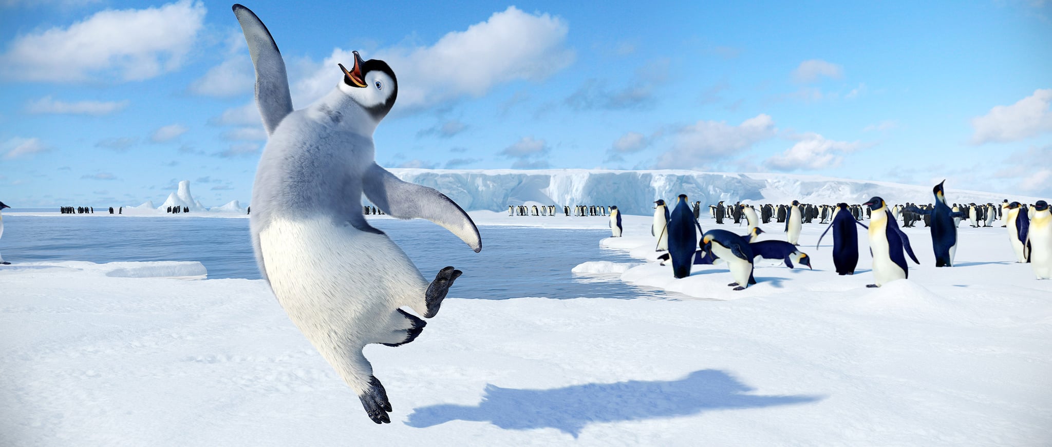 HAPPY FEET, Mumble (voice: Elijah Wood), 2006. Warner Bros./courtesy Everett Collection