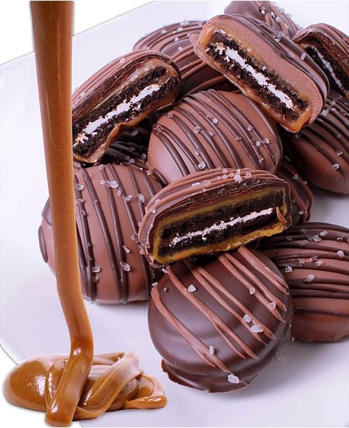 Chocolate Covered Company Sea Salt Chocolate Oreo Gift Set Chocolate Covered Company Sea Salt Chocolate Oreo Gift Set